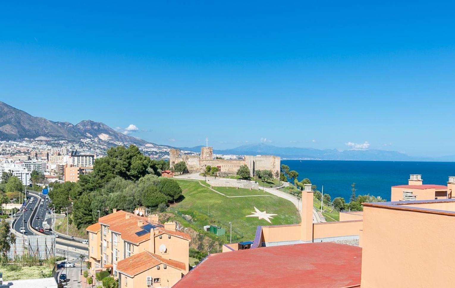 Penthouse Beach Apartment Fuengirola Luaran gambar